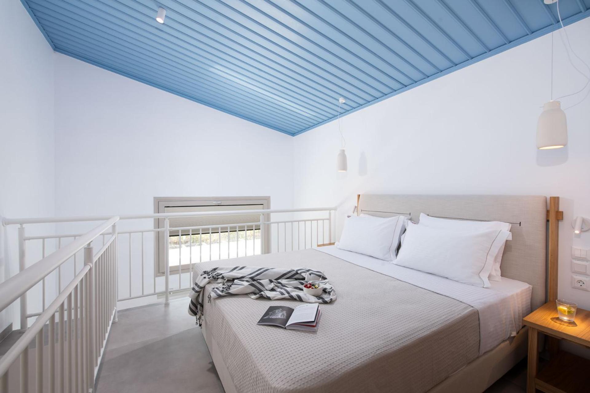 Sourinis Luxury Suites ลิเมนาเรีย ภายนอก รูปภาพ