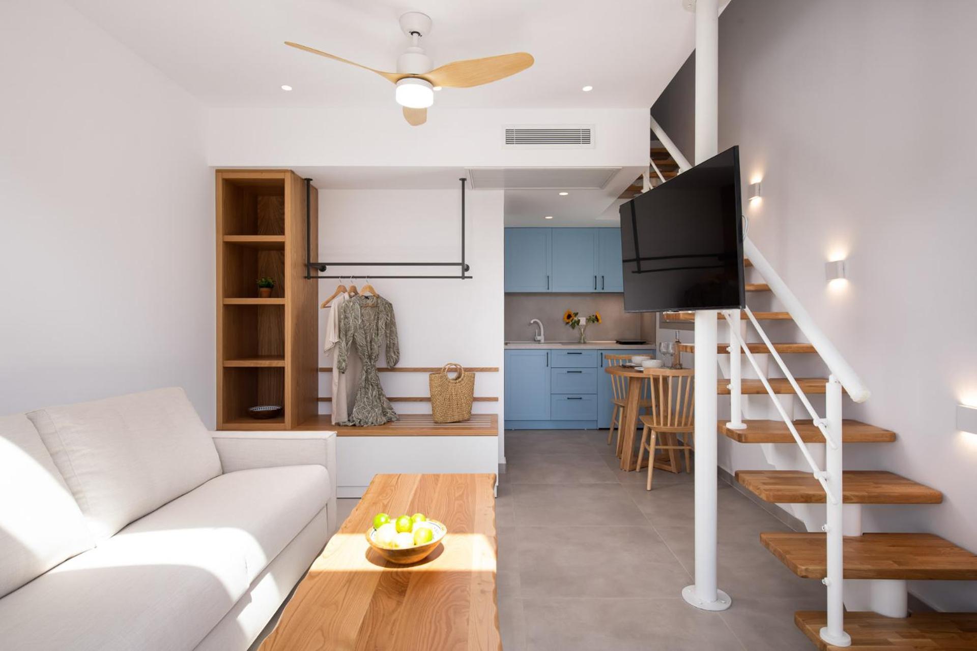 Sourinis Luxury Suites ลิเมนาเรีย ภายนอก รูปภาพ