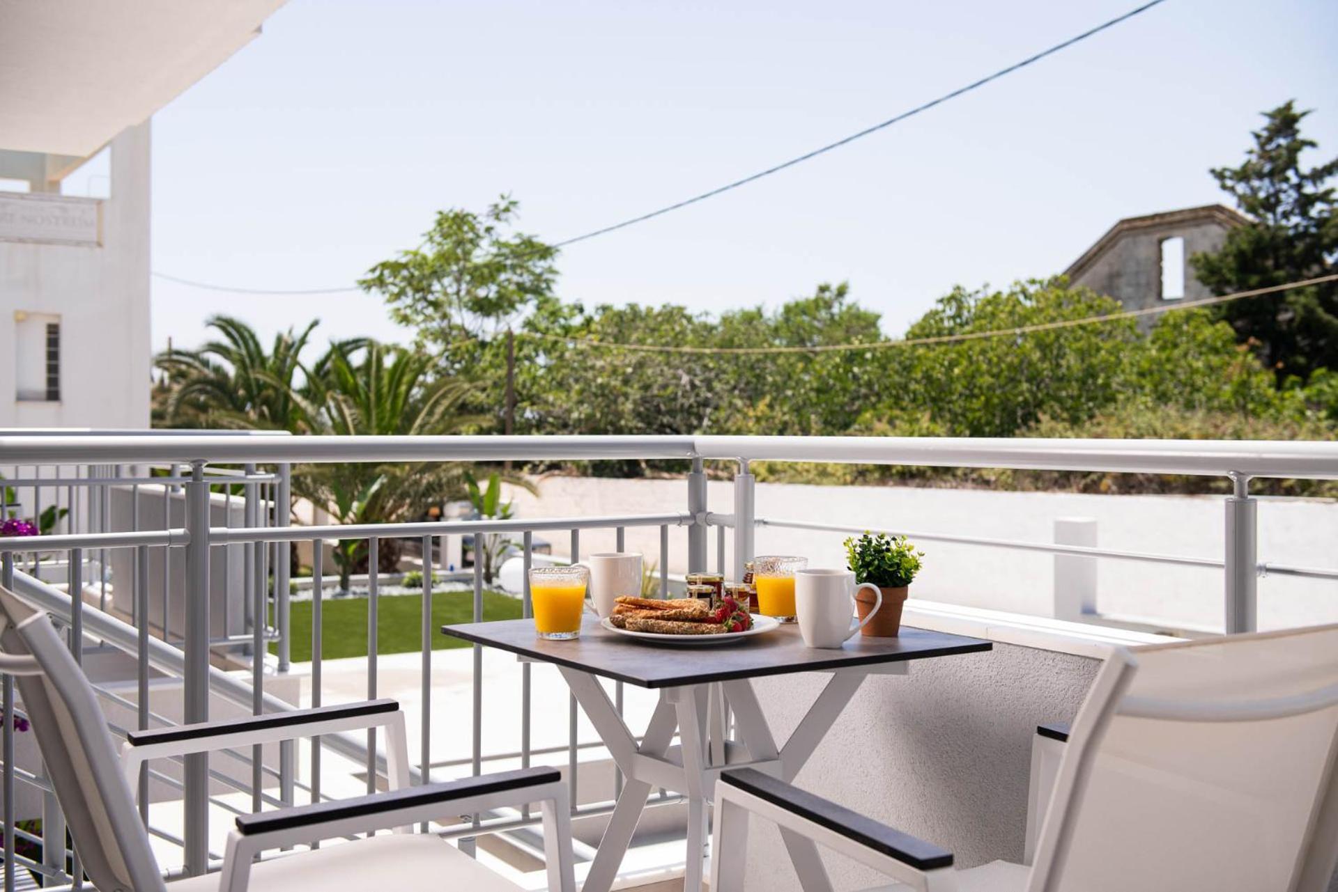 Sourinis Luxury Suites ลิเมนาเรีย ภายนอก รูปภาพ